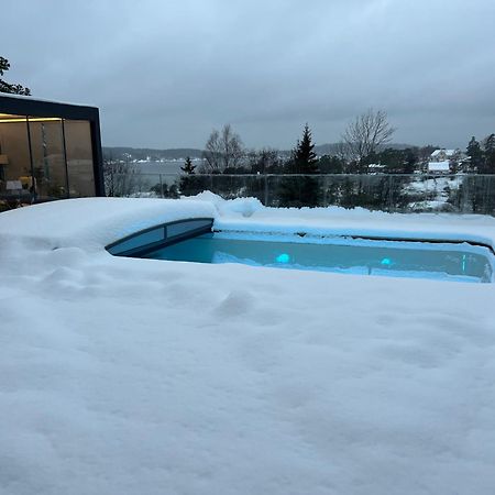 Leilighet I Sorlandshus I Son - Sjoutsikt - Naer Son Spa المظهر الخارجي الصورة