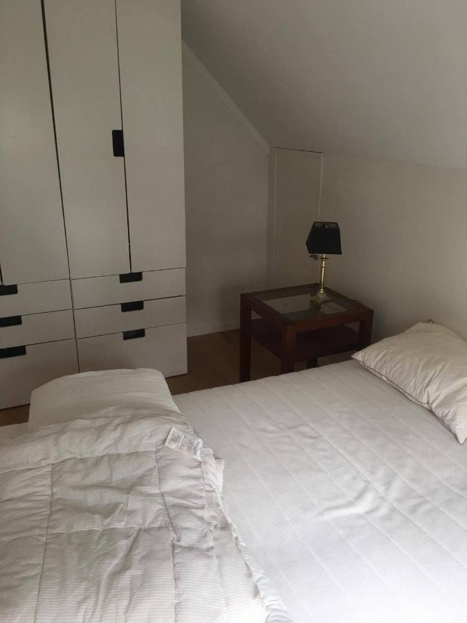 Leilighet I Sorlandshus I Son - Sjoutsikt - Naer Son Spa المظهر الخارجي الصورة