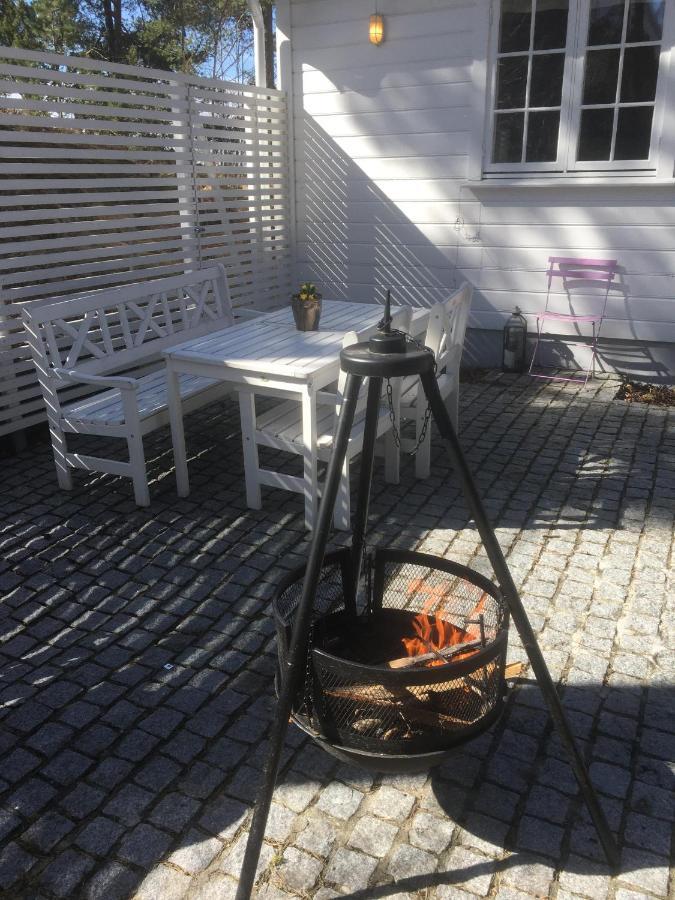 Leilighet I Sorlandshus I Son - Sjoutsikt - Naer Son Spa المظهر الخارجي الصورة